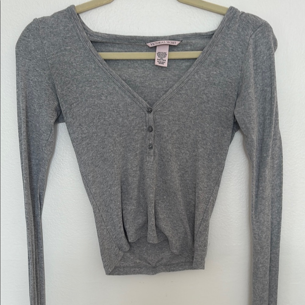 Victoria's Secret Gray Fitted Buttoned Cotton Shirt